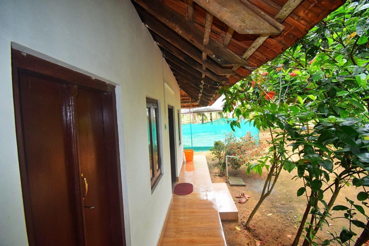 Munroe Inn Homestay コッラム エクステリア 写真