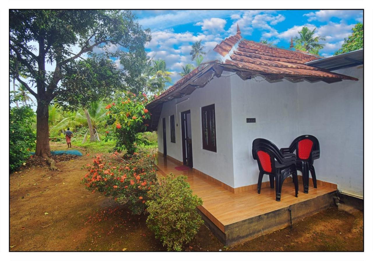 Munroe Inn Homestay コッラム エクステリア 写真